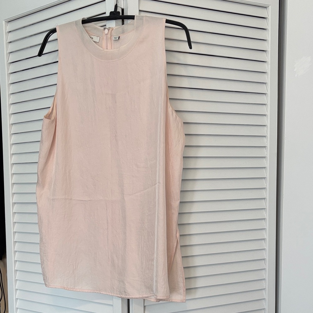 Vince Elegant Sleeveless Pink Top